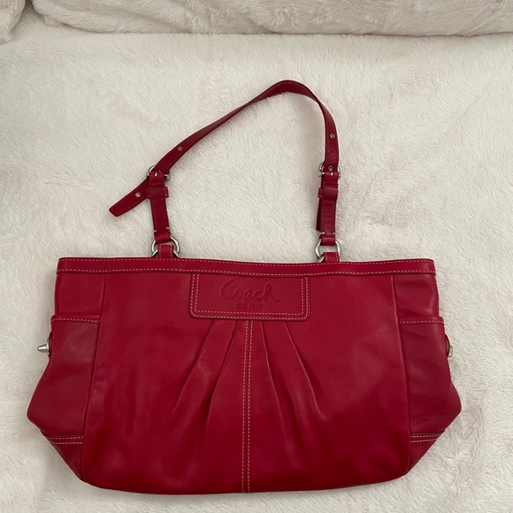 Coach bag - Picture 1 of 11